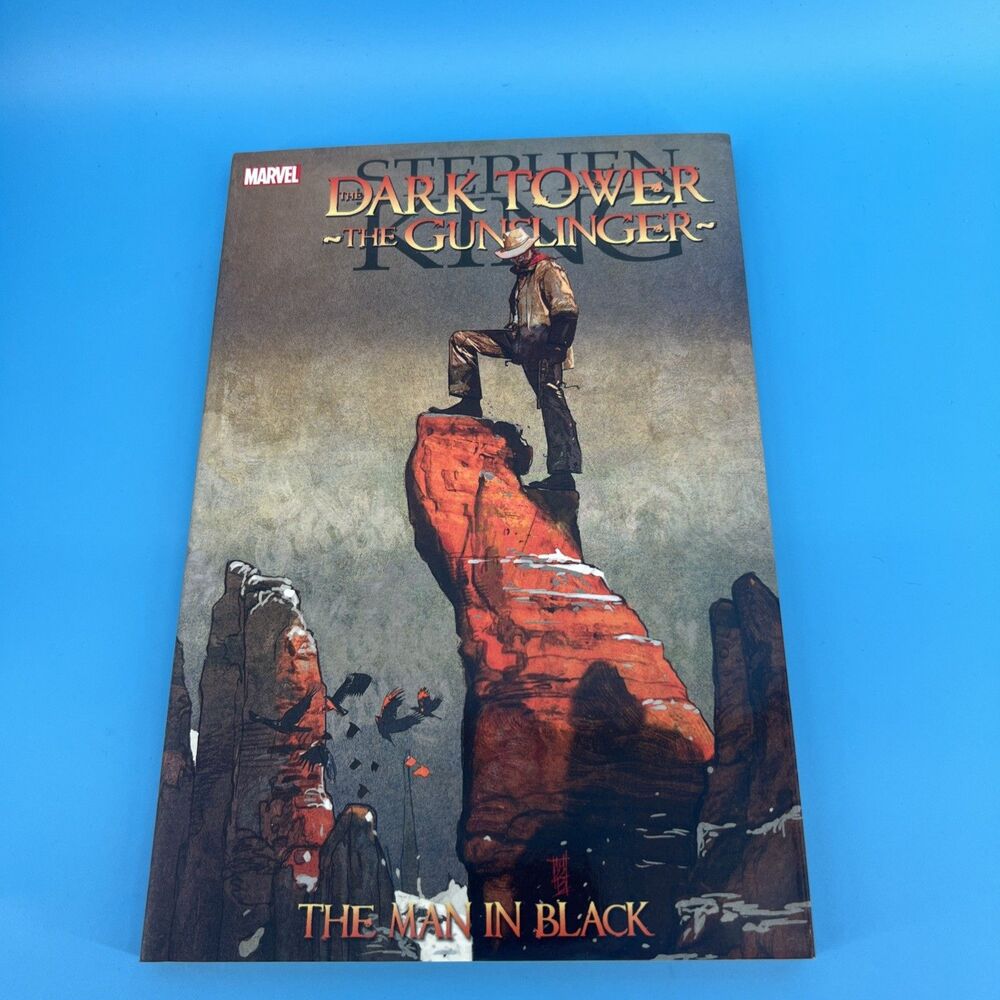 Dark Tower: the Gunslinger : The Man in Black Hardcover